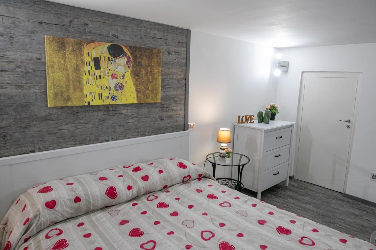 Salerno Mare e Luci Deluxe Apartment Exterior foto