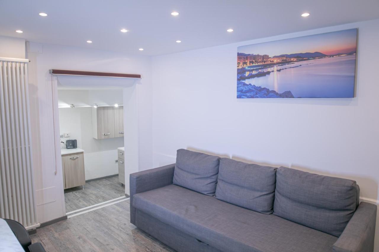 Salerno Mare e Luci Deluxe Apartment Exterior foto