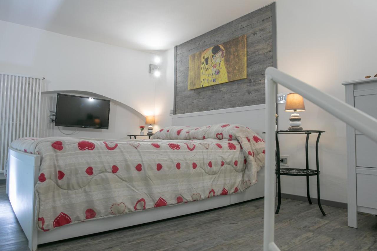 Salerno Mare e Luci Deluxe Apartment Exterior foto