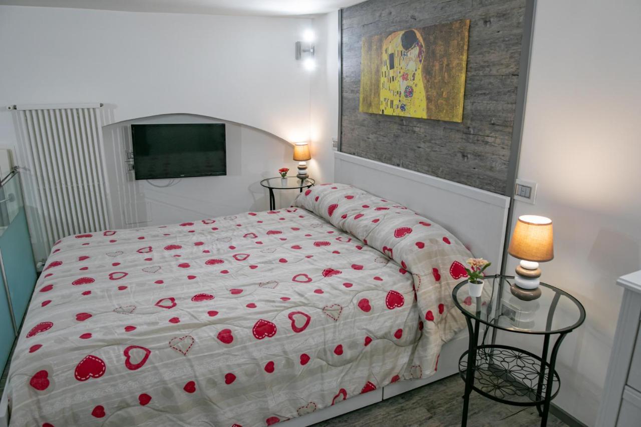 Salerno Mare e Luci Deluxe Apartment Exterior foto