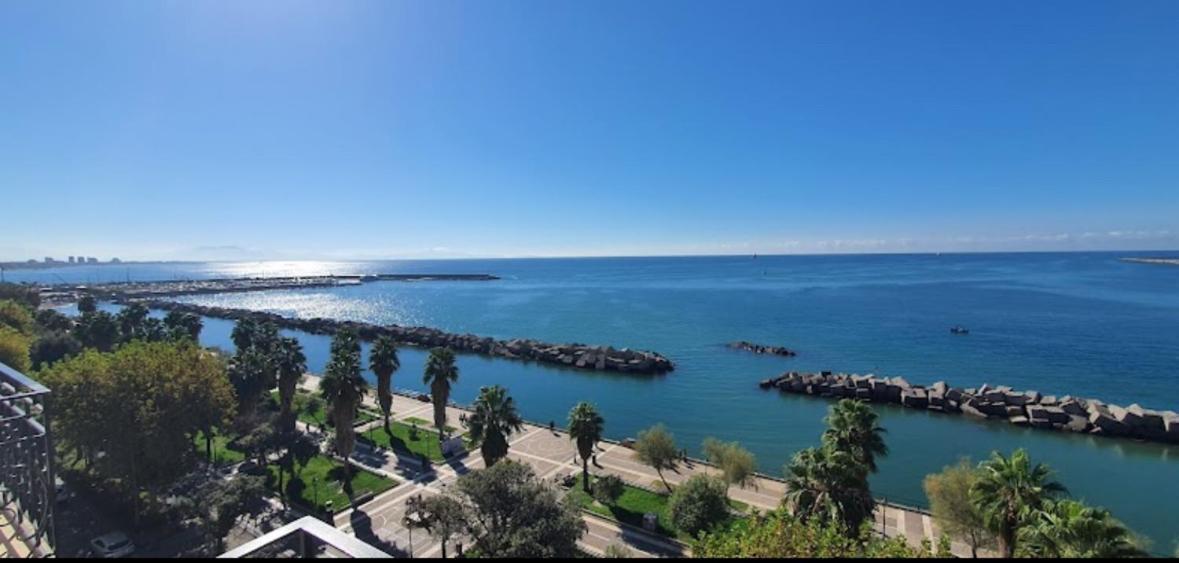 Salerno Mare e Luci Deluxe Apartment Exterior foto